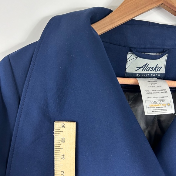 Alaska Airlines By Luly Yang Womens Size 6 Long Navy Blue Trench Coat Insulated - Picture 16 of 16